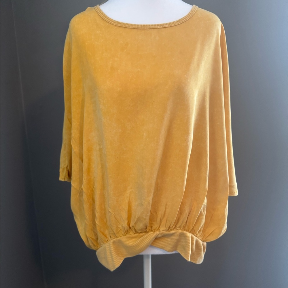 Umgee Mustard Yellow Blouse